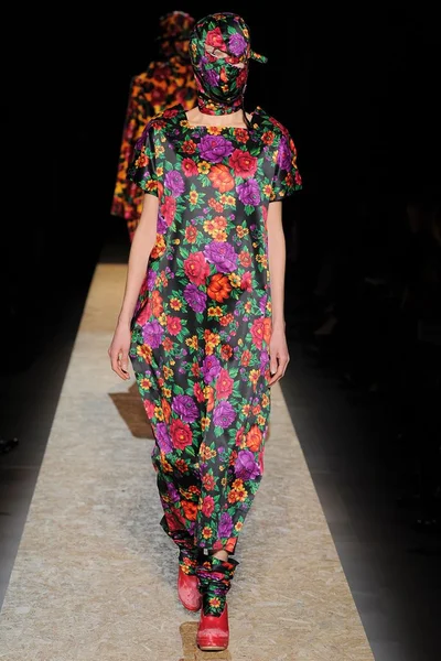 Look 20